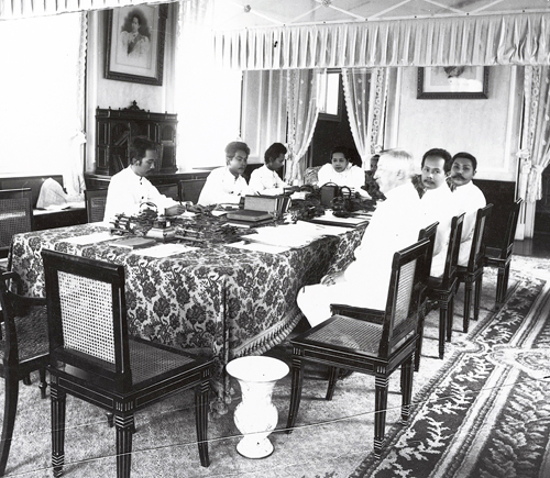 Queen Sri Bajarindra's Regency Council